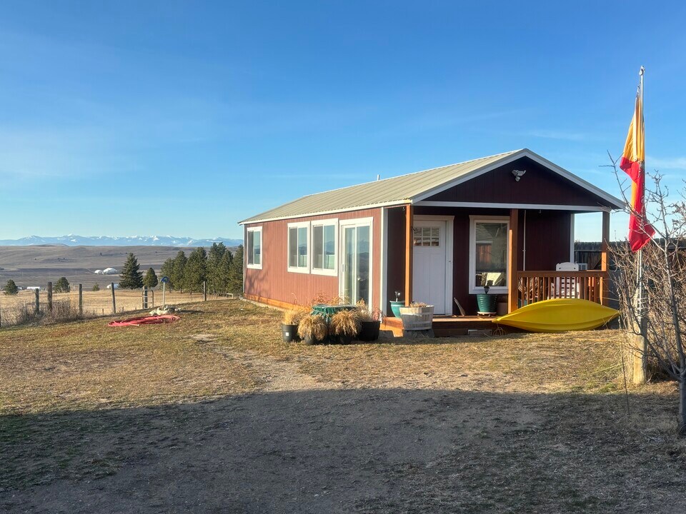 41159 Sunnyview Loop, Unit Skyview in Polson, MT - Foto de edificio