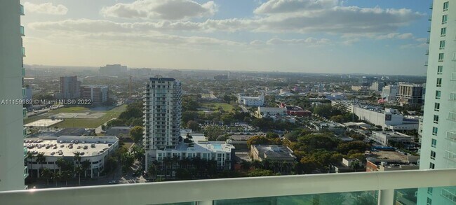 property at 1800 N Bayshore Dr