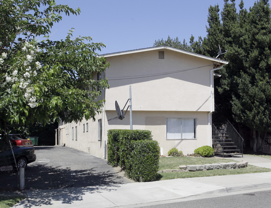 1730 Jefferson Blvd in West Sacramento, CA - Foto de edificio