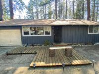 1110 Bowers Ave in South Lake Tahoe, CA - Building Photo - Building Photo