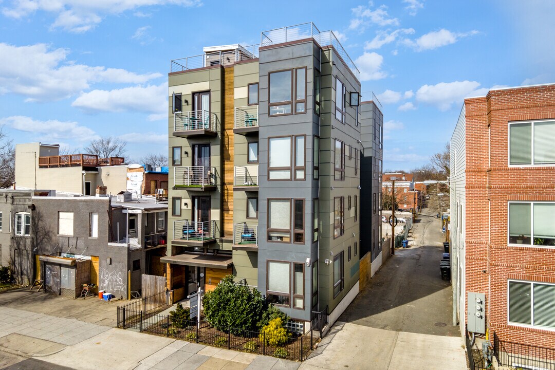 1112 Montello Ave NE in Washington, DC - Building Photo