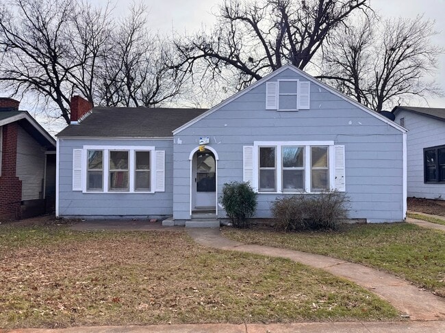 property at 2209 Talunar Ln