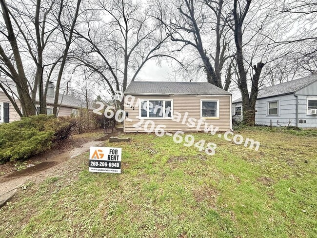 property at 1322 Fay Dr