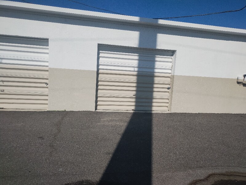 11000 70th Ave in Seminole, FL - Building Photo