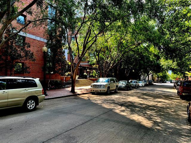 3110 Thomas Ave in Dallas, TX - Foto de edificio - Building Photo