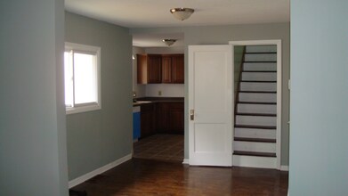 18 W 80th St in Kansas City, MO - Building Photo - Building Photo