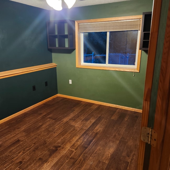 524 Emerson Ave N in Montrose, MN - Building Photo - Building Photo