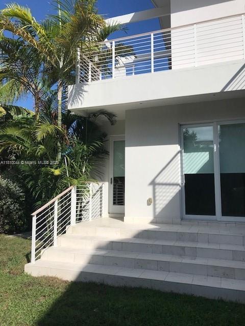 property at 321 Palmwood Ln