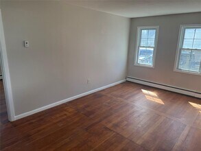 9 Kosova Ln in Wappingers Falls, NY - Building Photo - Building Photo