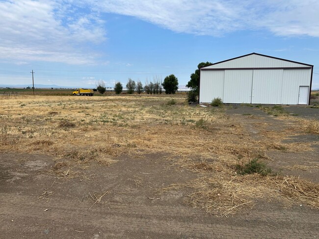 2019 NW Dogwood Ln in Madras, OR - Building Photo - Building Photo