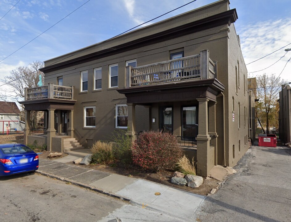 545 S 27th St in Omaha, NE - Building Photo