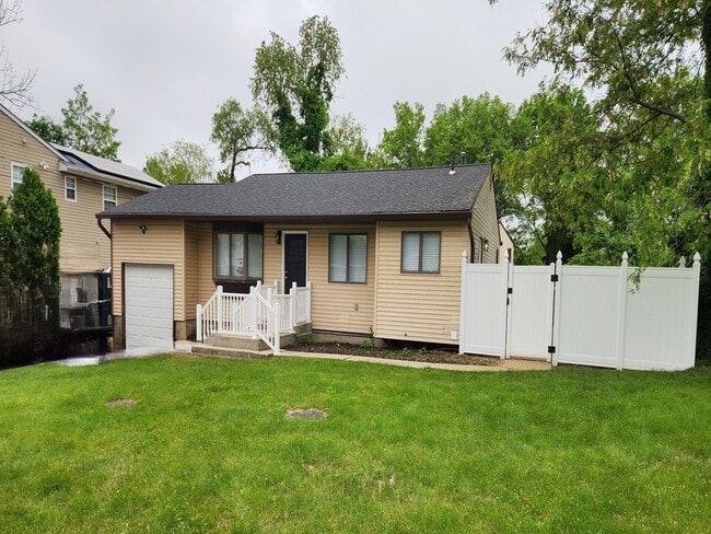 property at 293 Concord St
