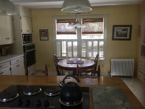 84 Court St in Augusta, ME - Building Photo - Building Photo