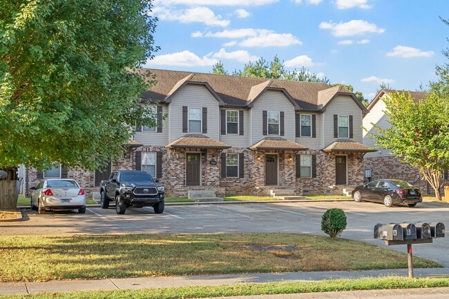 1762 Spring Water Drive in Clarksville, TN - Building Photo - Building Photo
