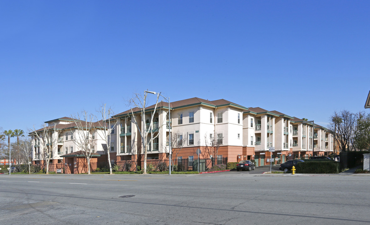 Parkview Apartments in San Jose, CA - Building Photo