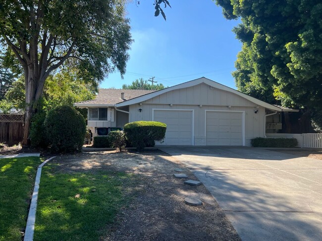property at 307-309 Carriage Dr