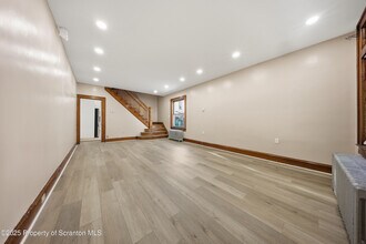 1312 N Washington Ave in Scranton, PA - Building Photo - Building Photo