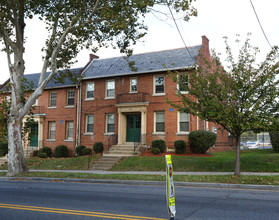 2728 Minnesota Ave SE in Washington, DC - Building Photo - Building Photo