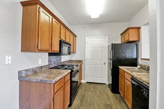 Highland Pointe of West Little Rock in Little Rock, AR - Foto de edificio - Building Photo