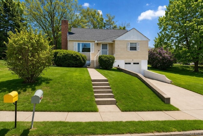 property at 19 Lawrence Ave