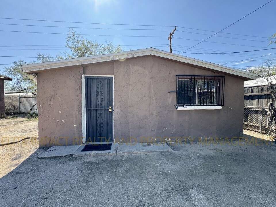 425 W Columbia St in Tucson, AZ - Building Photo