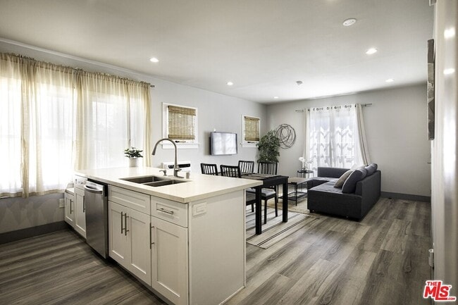 1559 1/2 S Harvard Boulevard Unit in Los Angeles, CA - Building Photo - Building Photo