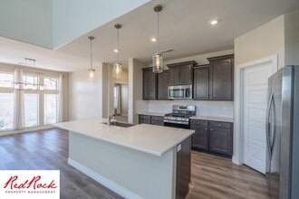 709 N Sage Flt Cir in Washington, UT - Building Photo - Building Photo