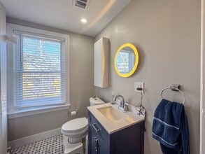 508 Chapel St in New Haven, CT - Building Photo - Building Photo