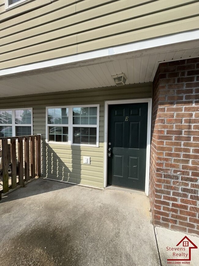 1207 Holly Ave in South Pittsburg, TN - Building Photo - Building Photo