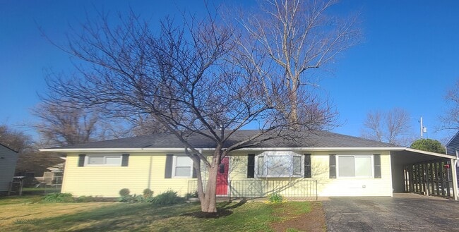 11316 Lewis Ave in Kansas City, MO - Building Photo - Building Photo