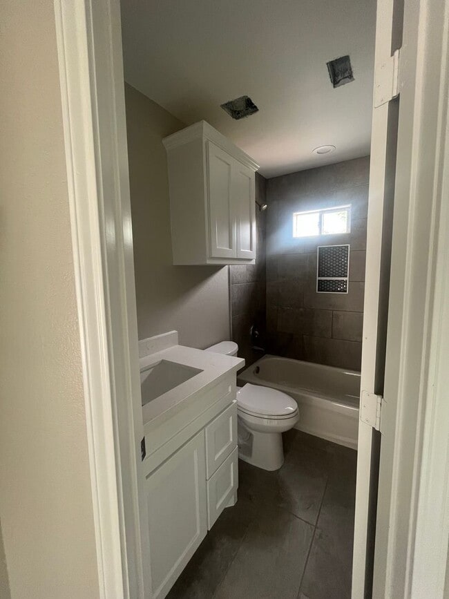 9512 Coan St in Houston, TX - Building Photo - Building Photo