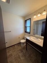 2040 Andress Ln in Lynden, WA - Building Photo - Building Photo