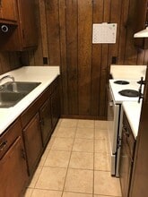 413 Mary St in Broussard, LA - Foto de edificio - Building Photo