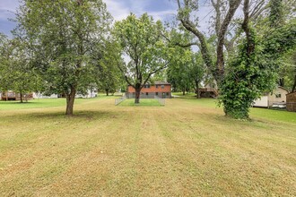 2424 Ridgeland Dr, Unit Basement in Nashville, TN - Building Photo - Building Photo