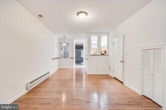 107 15th St NE in Washington, DC - Building Photo - Building Photo