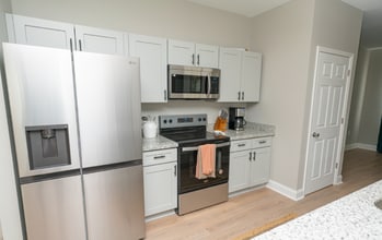 2402 Bartholomew St in New Orleans, LA - Building Photo - Building Photo