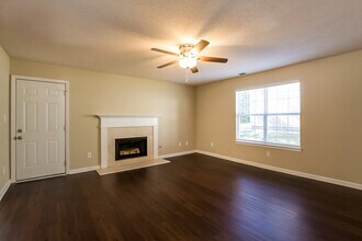 4415 Pipestone Pl in Douglasville, GA - Building Photo - Building Photo