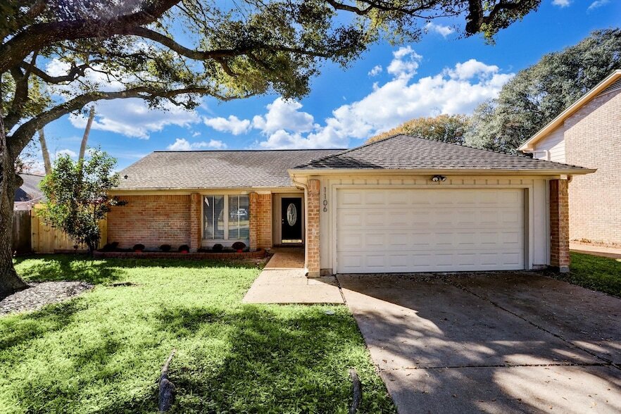 1106 Western Springs Dr in Katy, TX - Building Photo