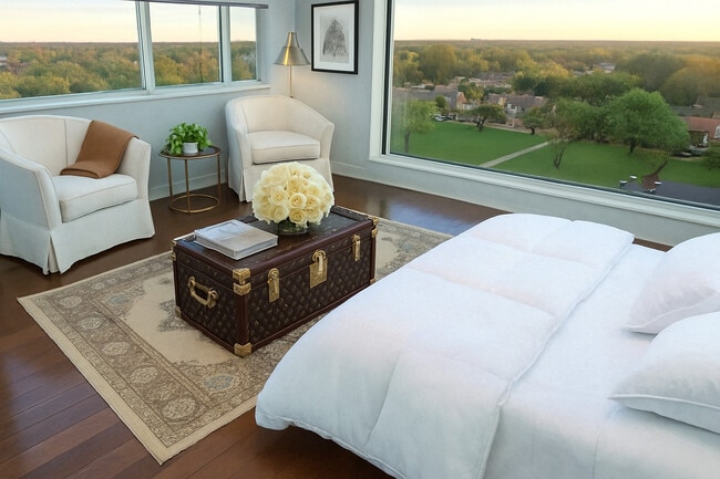 555 Luxury Apartments