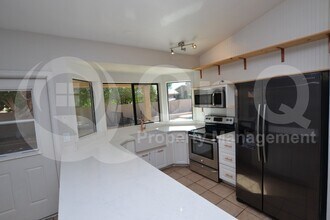 2409 W Marlboro Dr in Chandler, AZ - Building Photo - Building Photo