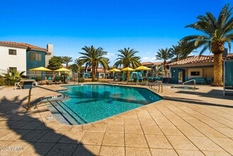 13625 S 48th St, Unit 2 in Phoenix, AZ - Building Photo - Building Photo