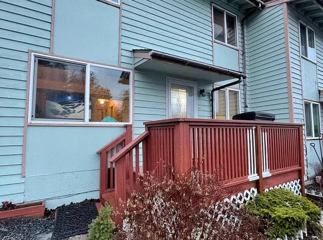 property at 1219A Selief Ln