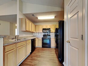 537 Beverly Dr in Summerville, SC - Building Photo - Building Photo