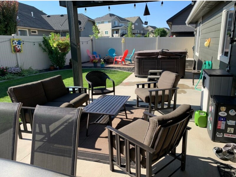 5317 S Osprey Heights Dr in Spokane, WA - Building Photo