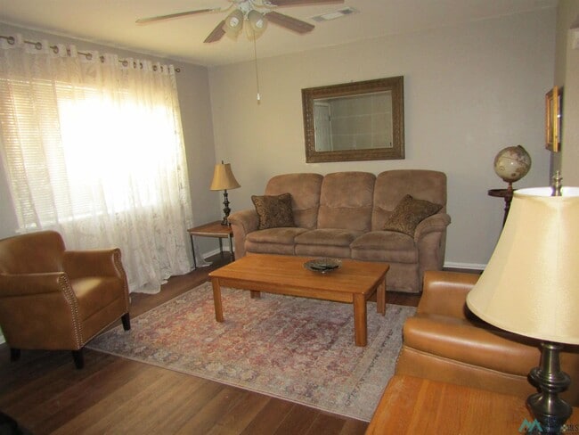 605 1/2 W Quay Ave in Artesia, NM - Building Photo - Building Photo