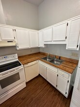 218 White Dr in Tallahassee, FL - Building Photo - Building Photo