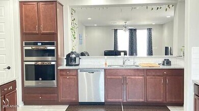 9512 W Fallen Leaf Ln in Peoria, AZ - Building Photo - Building Photo