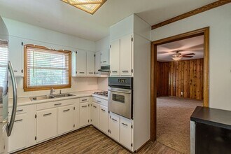 3920 Cliftondale Pl in College Park, GA - Building Photo - Building Photo