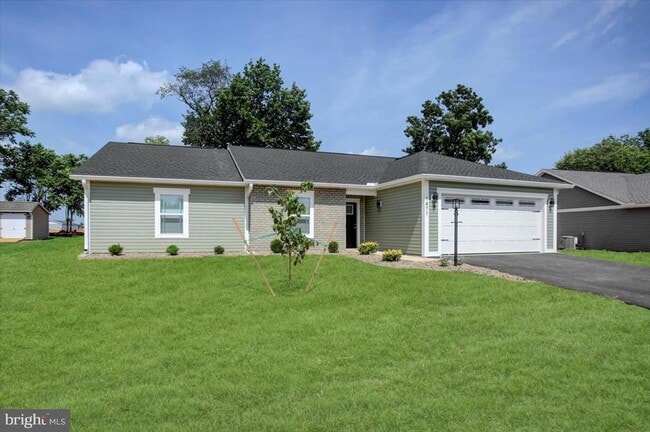 1471 Treeline Dr in Chambersburg, PA - Building Photo - Building Photo