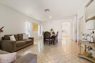4706 Spice St in Lancaster, CA - Building Photo - Building Photo